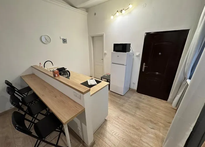 V17 Duplex At Westend Mall * Budapest