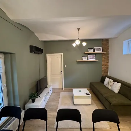 Appartement V17 Duplex At Westend Mall